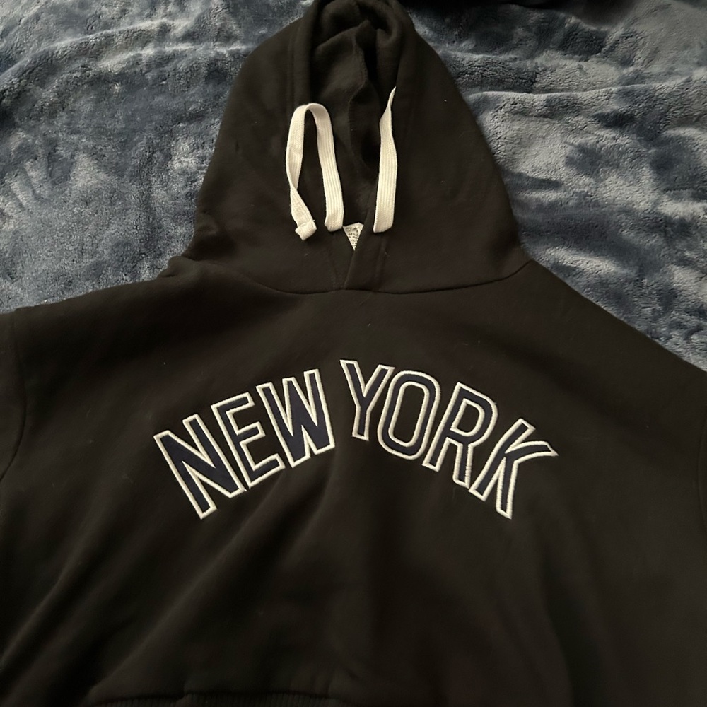 Black New York Hoodie